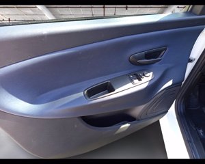 LANCIA Ypsilon 1.0 firefly hybrid Platino s&s 70cv 9