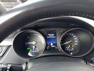 TOYOTA C-HR 1.8h Business e-cvt 15