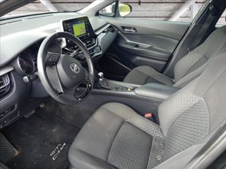 TOYOTA C-HR 1.8h Business e-cvt 9