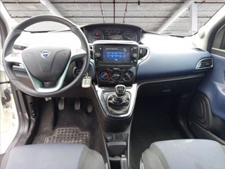 LANCIA Ypsilon 1.0 firefly hybrid Platino s&s 70cv 11