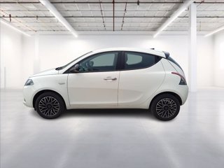 LANCIA Ypsilon 1.0 firefly hybrid Platino s&s 70cv 3