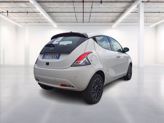 LANCIA Ypsilon 1.0 firefly hybrid Platino s&s 70cv 6