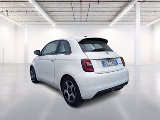 FIAT 500e Cabrio 42 kWh Passion 4