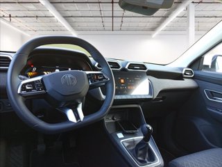 MG ZS 1.5 Standard 12