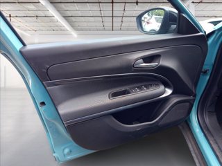 FIAT 600 1.2 hybrid 110cv auto 8